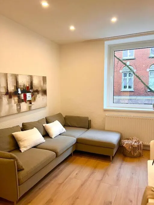 New! Central Modern Apartment location