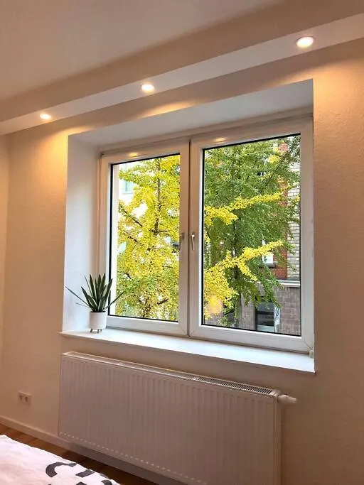 New! Central Modern Apartment Düsseldorf